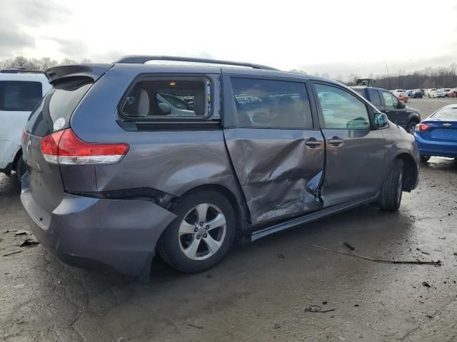 2011 Toyota Sienna LE