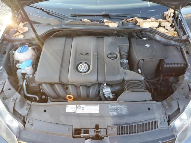 2011 Volkswagen Golf