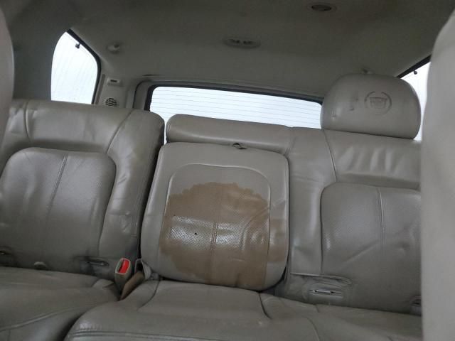 2002 Cadillac Escalade Luxury