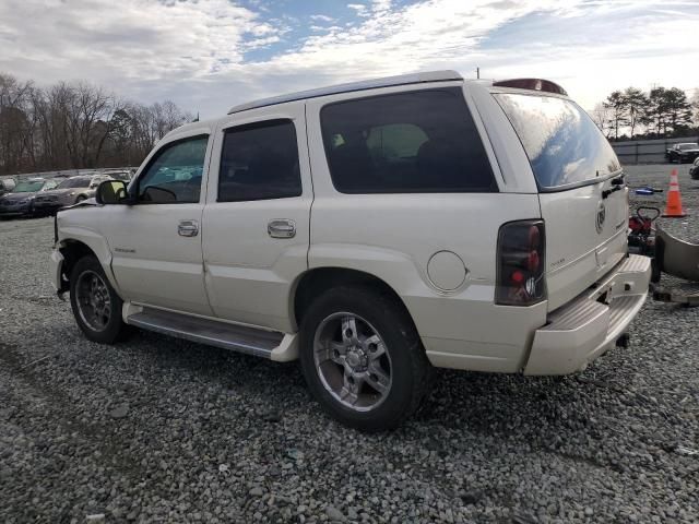 2005 Cadillac Escalade Luxury