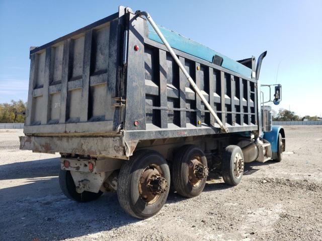 2003 Peterbilt 379