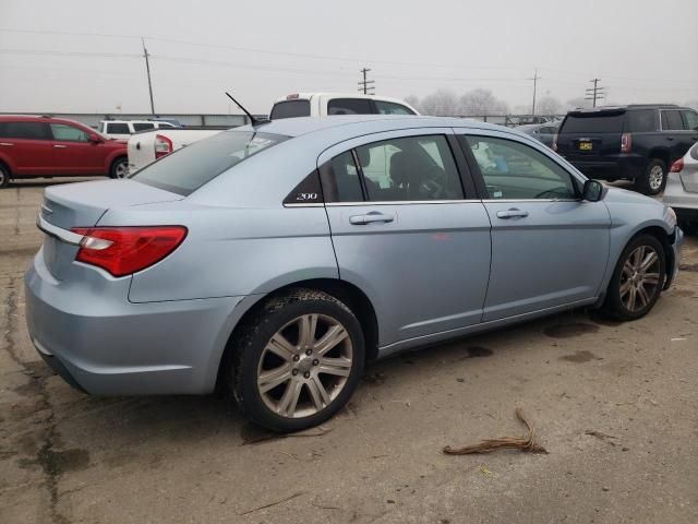 2013 Chrysler 200 LX