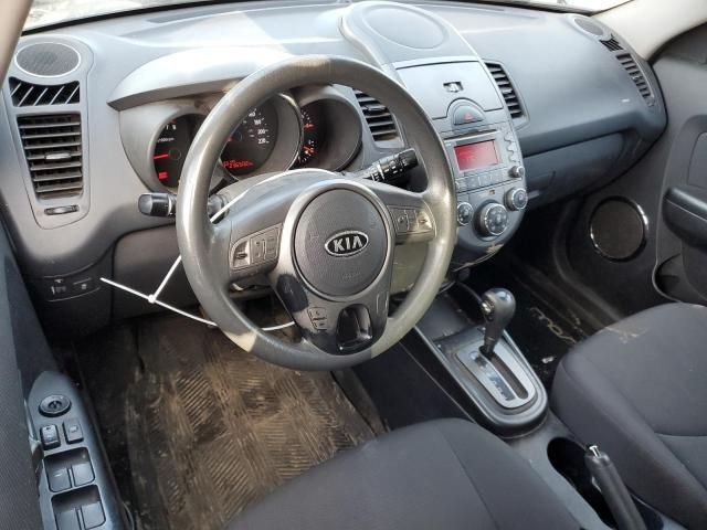 2010 KIA Soul +