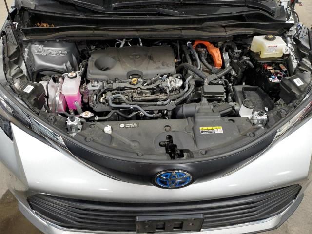 2024 Toyota Sienna XLE