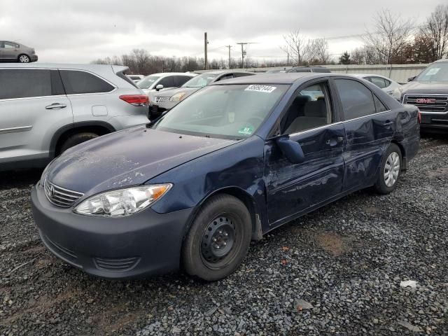 2005 Toyota Camry LE