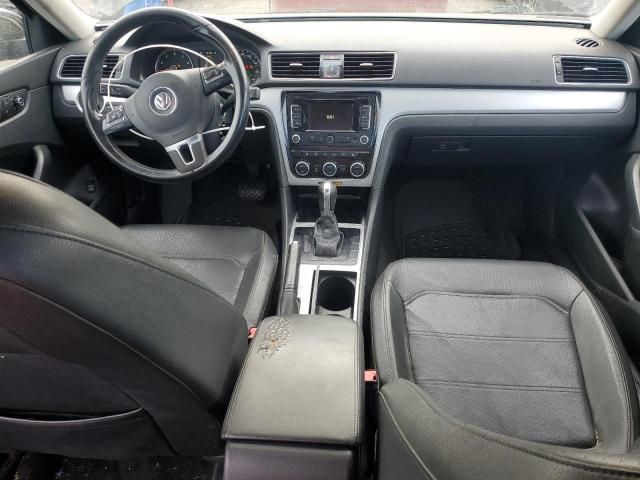 2012 Volkswagen Passat SE