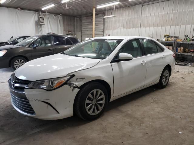 2016 Toyota Camry LE