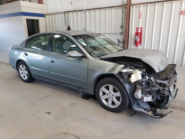 2003 Nissan Altima Base