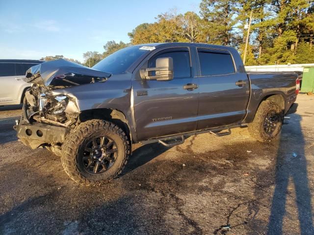 2014 Toyota Tundra Crewmax SR5