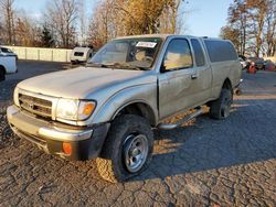 Salvage cars for sale from Copart Portland, OR: 2000 Toyota Tacoma Xtracab