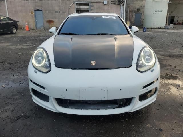 2014 Porsche Panamera 4S Executive