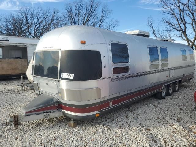 1990 Airstream Travel Trailer