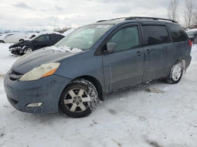 2006 Toyota Sienna CE