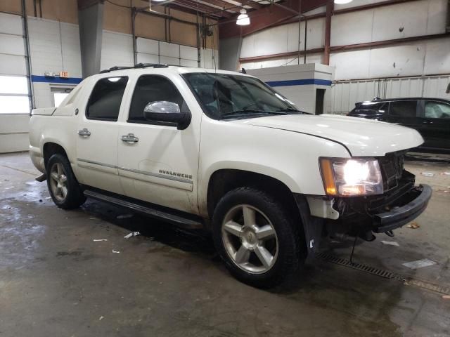 2013 Chevrolet Avalanche LTZ