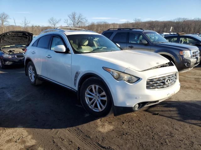 2010 Infiniti FX35