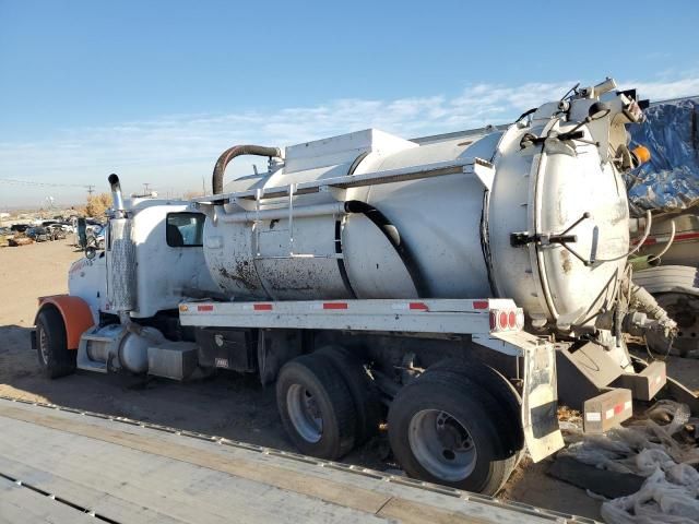 2002 Peterbilt 378