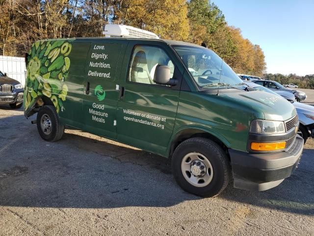 2022 Chevrolet Express G2500