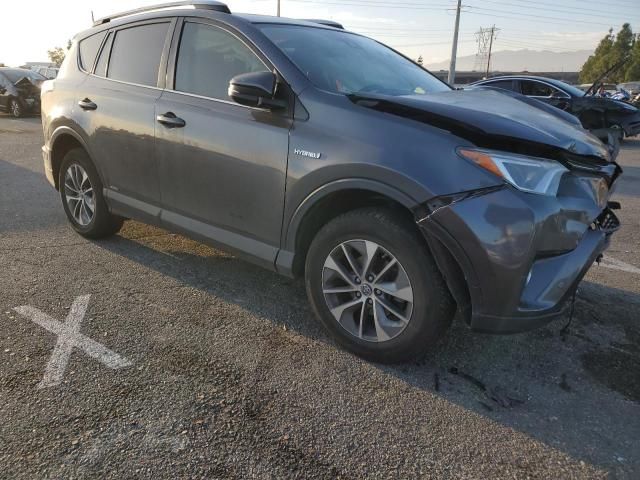 2018 Toyota Rav4 HV LE