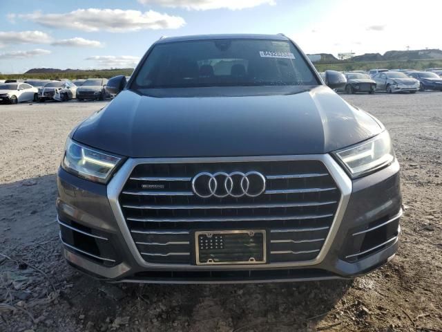 2018 Audi Q7 Premium Plus