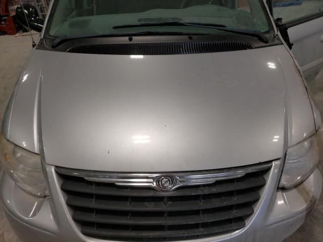 2007 Chrysler Town & Country Touring