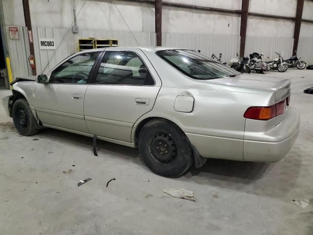 2000 Toyota Camry CE