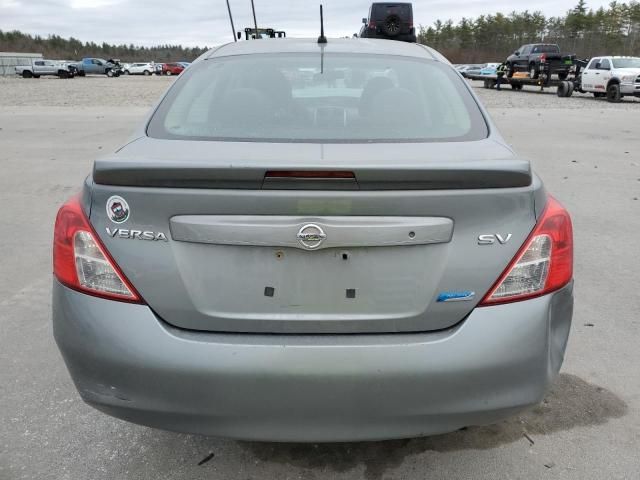 2013 Nissan Versa S