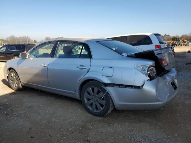 2005 Toyota Avalon XL