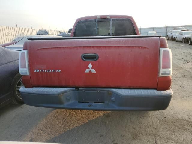 2006 Mitsubishi Raider LS