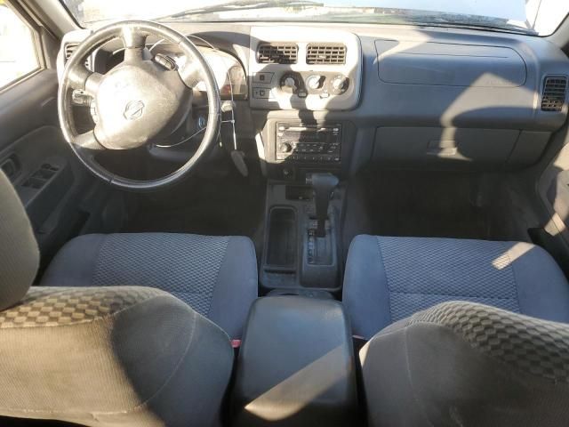 2001 Nissan Frontier Crew Cab XE