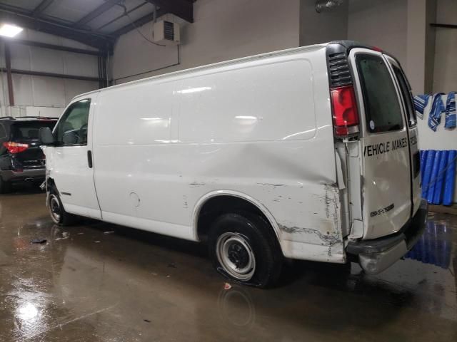 2000 Chevrolet Express G2500