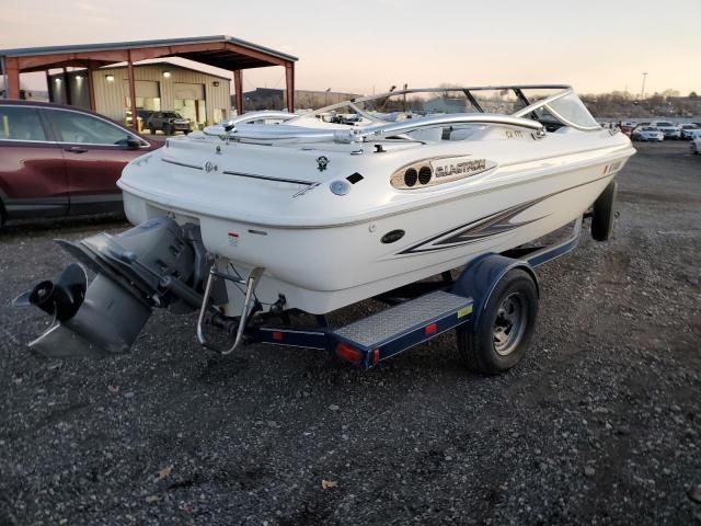 2001 Glastron Boat