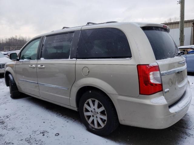 2014 Chrysler Town & Country Touring