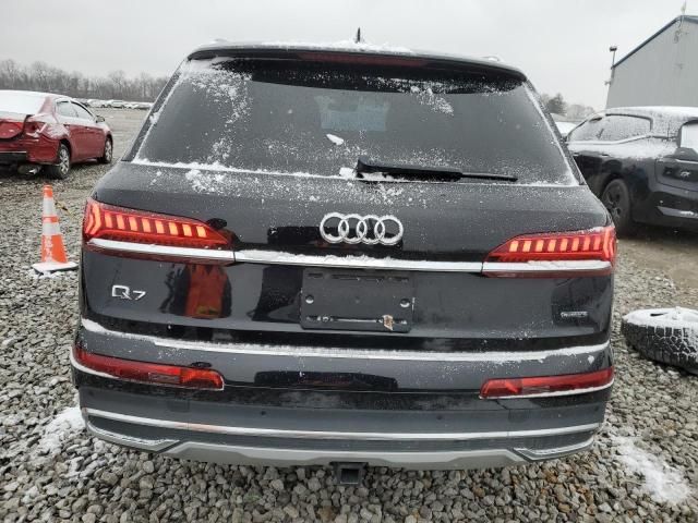 2020 Audi Q7 Prestige