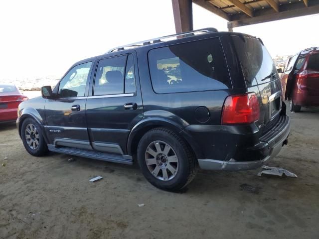 2004 Lincoln Navigator