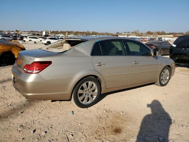 2007 Toyota Avalon XL