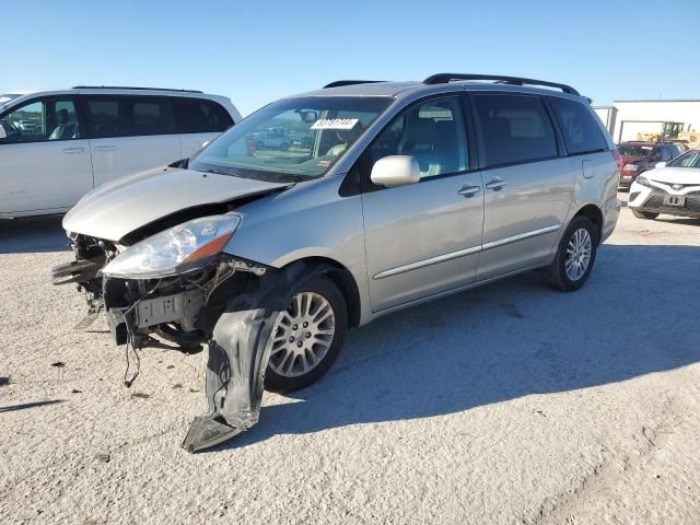 2008 Toyota Sienna XLE