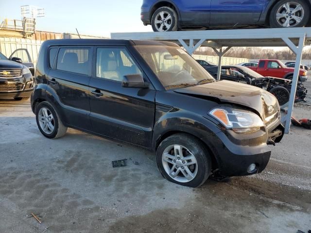 2011 KIA Soul +