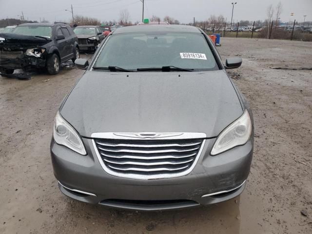 2012 Chrysler 200 Touring