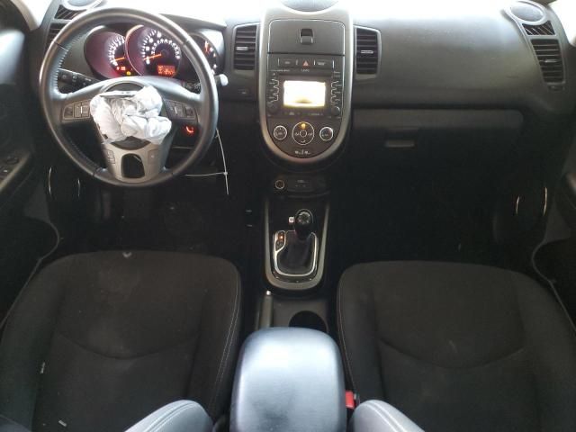 2013 KIA Soul +