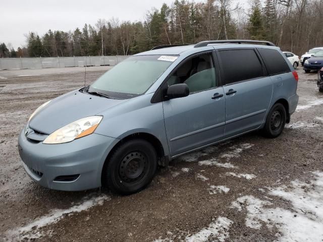 2010 Toyota Sienna CE