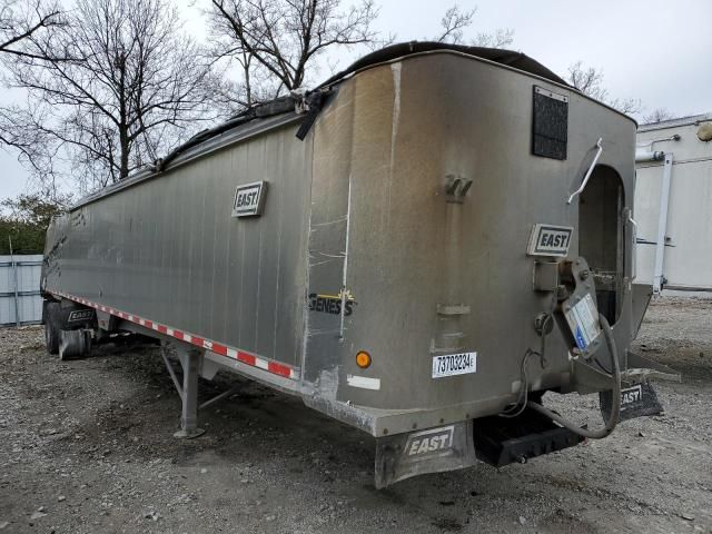 2007 East Manufacturing Trailer