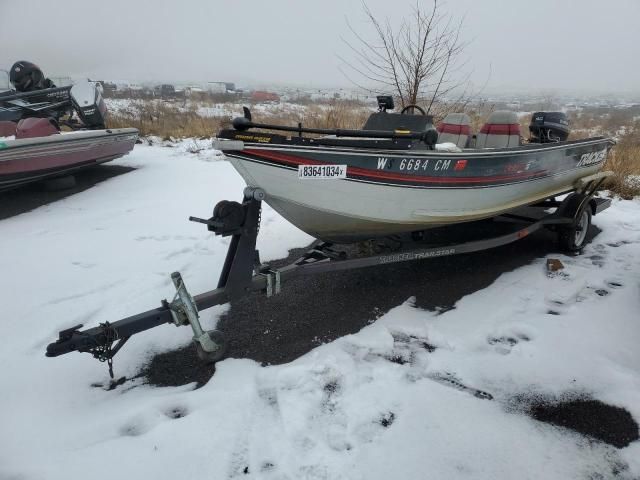 1990 Tracker Boat