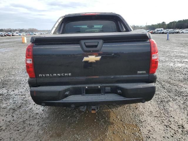 2011 Chevrolet Avalanche LTZ