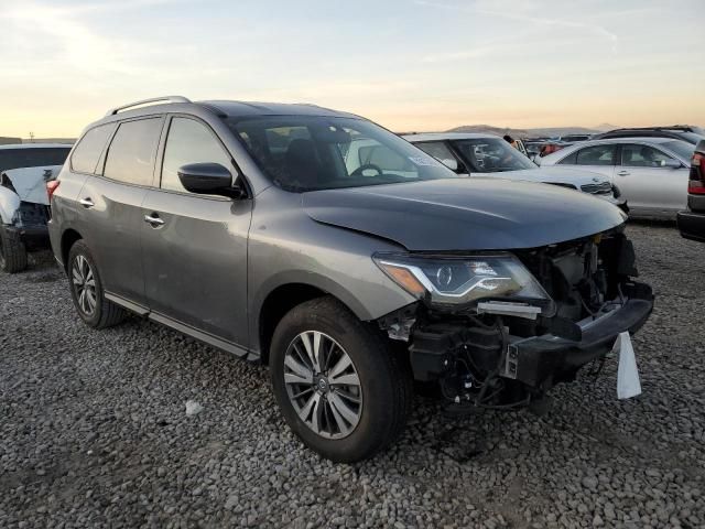 2020 Nissan Pathfinder SV