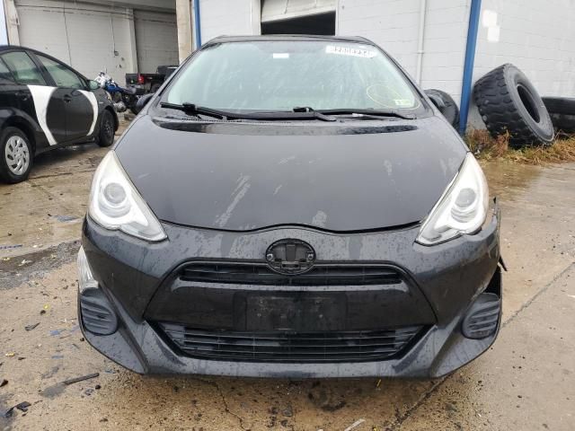 2016 Toyota Prius C