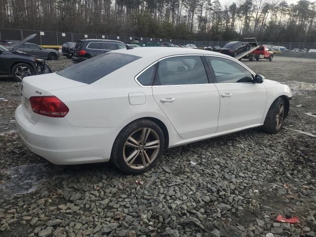 2014 Volkswagen Passat SE