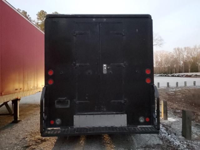 2009 Freightliner Chassis M Line WALK-IN Van