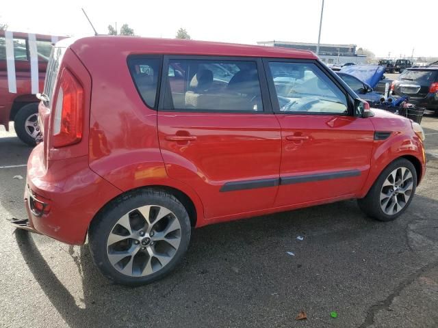 2013 KIA Soul +