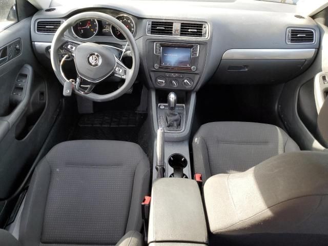 2016 Volkswagen Jetta SE