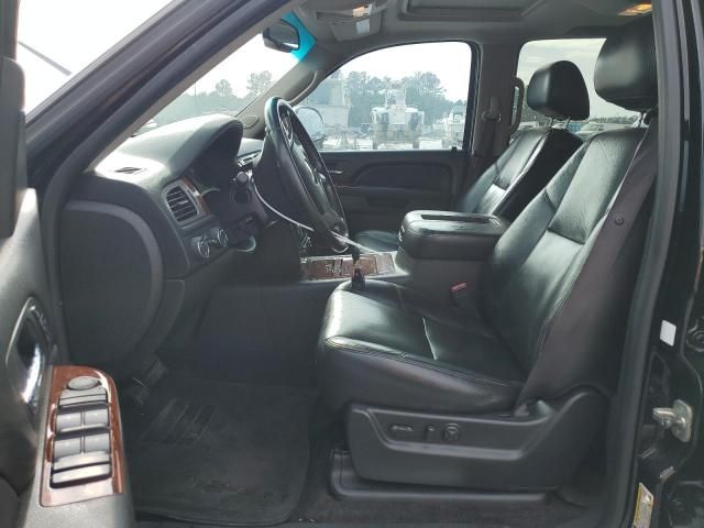 2011 Chevrolet Avalanche LTZ